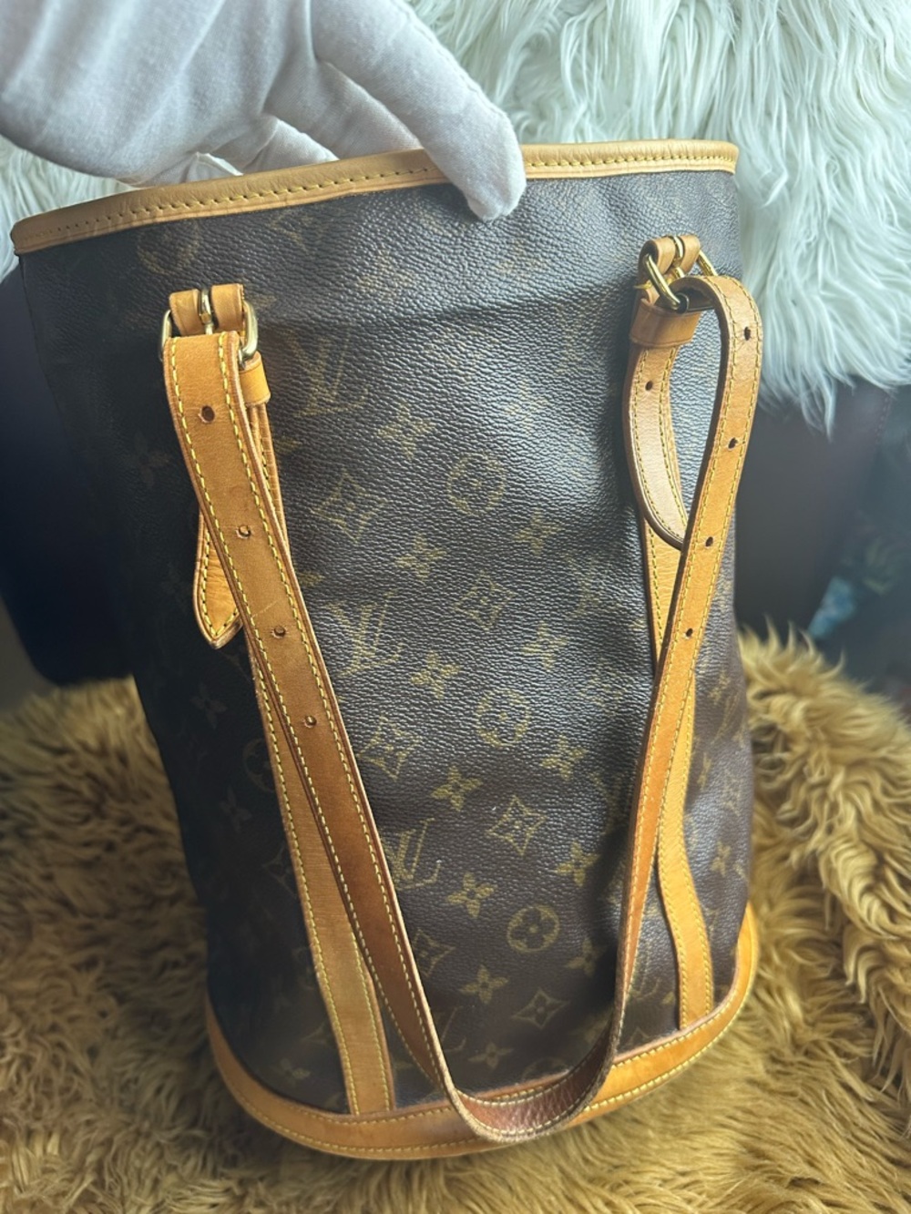Louis Vuitton GM Monogram Bucket Bag in Brown and Tan